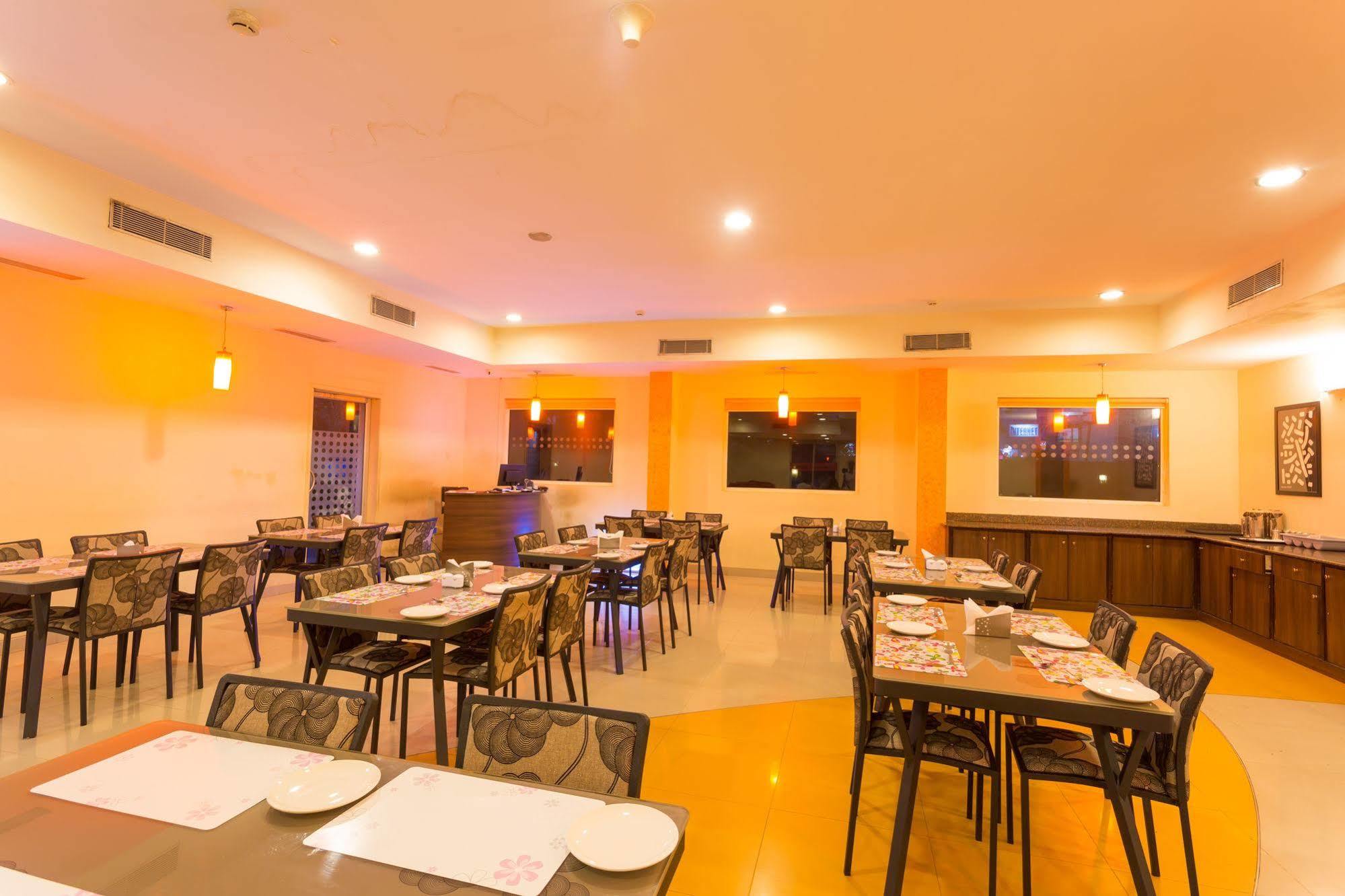 Pondichéry Extérieur photo